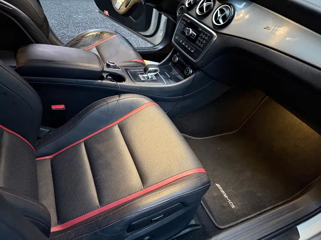 Mercedes-Benz GLA AMG 2015 — фото 7