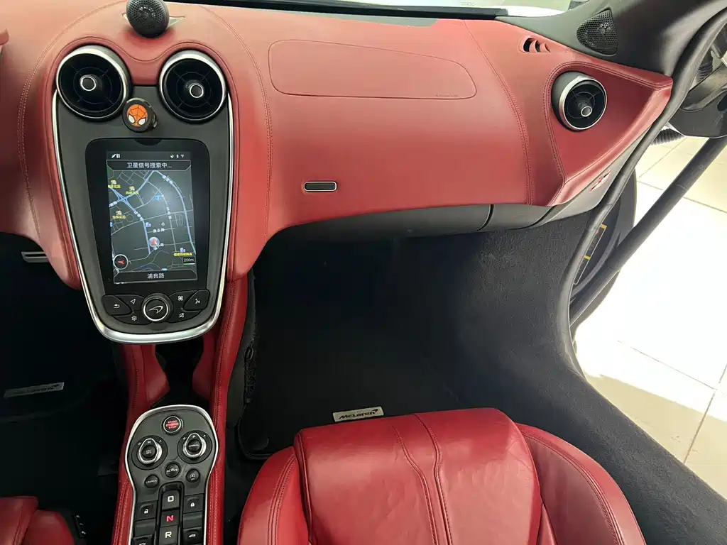 McLaren 570 2018 — фото 14