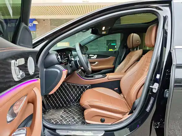 Mercedes-Benz E-Class 2021