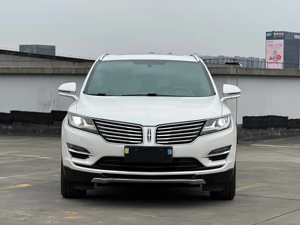 Lincoln MKC 2018 — фото 2