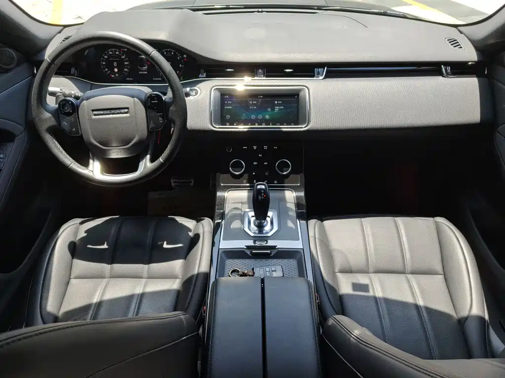 Land Rover Range Rover Evoque 2020 — фото 14