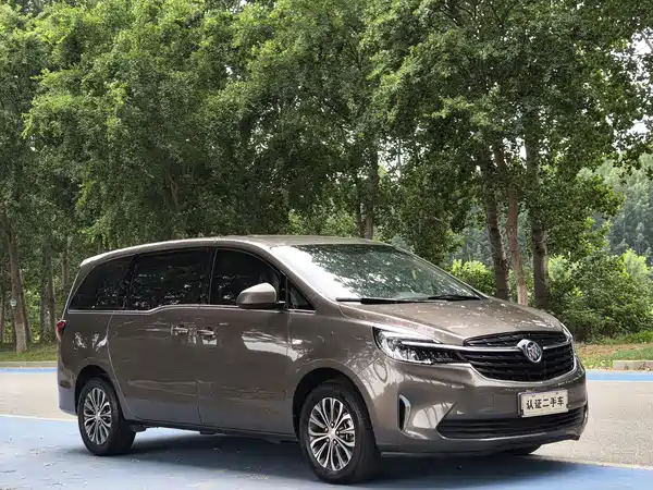 Buick GL8 2022
