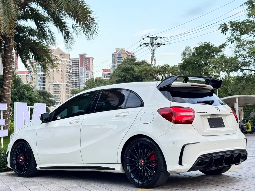 Mercedes-Benz A-Class AMG 2016 — фото 4