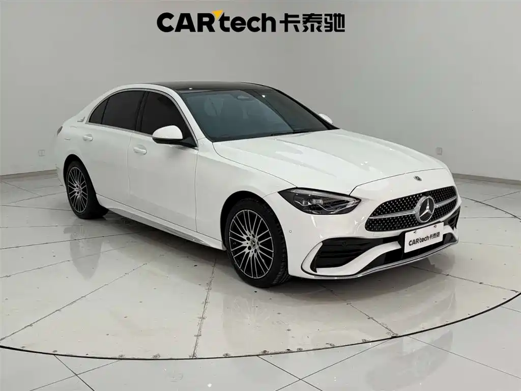 Mercedes-Benz C-Class 2024