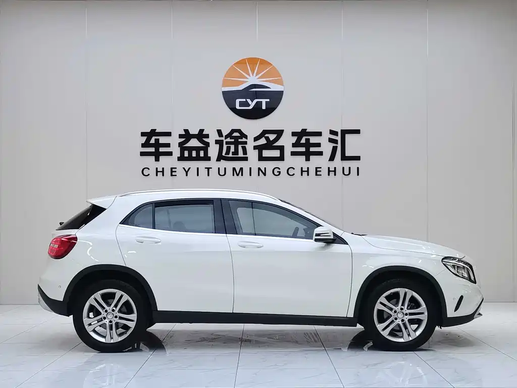 Mercedes-Benz GLA 2014 — фото 19