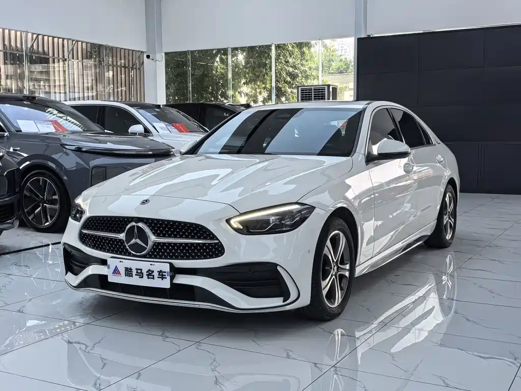 Mercedes-Benz C-Class 2022 — фото 1