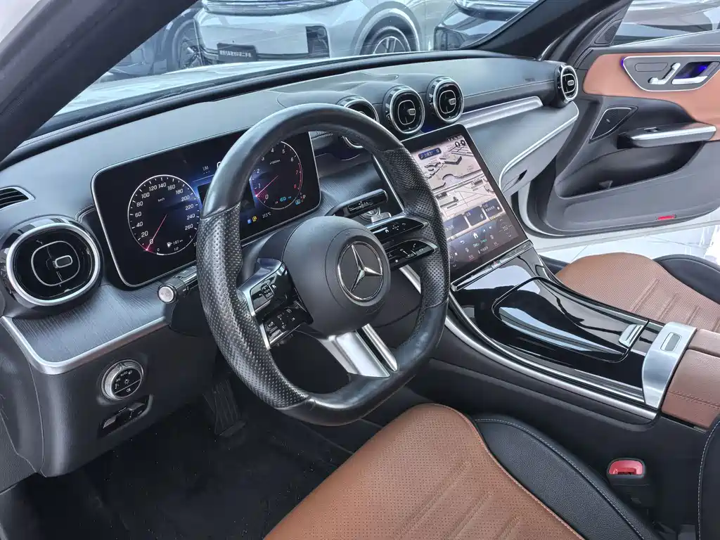 Mercedes-Benz C-Class 2022 — фото 6