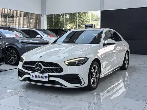 Mercedes-Benz C-Class 2022