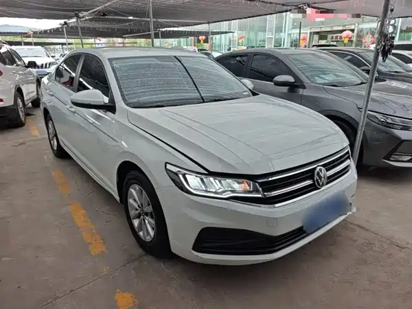 Volkswagen Bora 2021