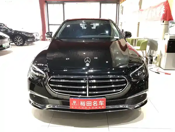 Mercedes-Benz E-Class 2021