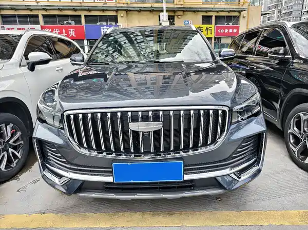 Geely Xingyue L 2025