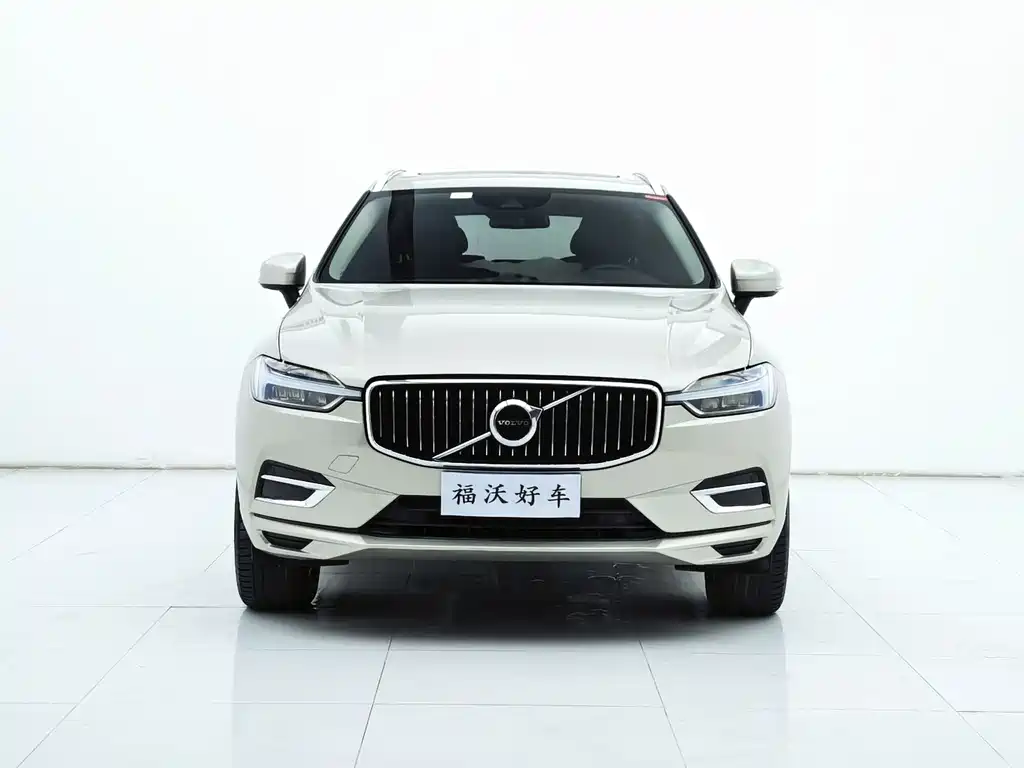 Volvo XC60 2018 — фото 2