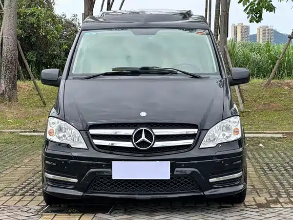 Mercedes-Benz Vito 2013