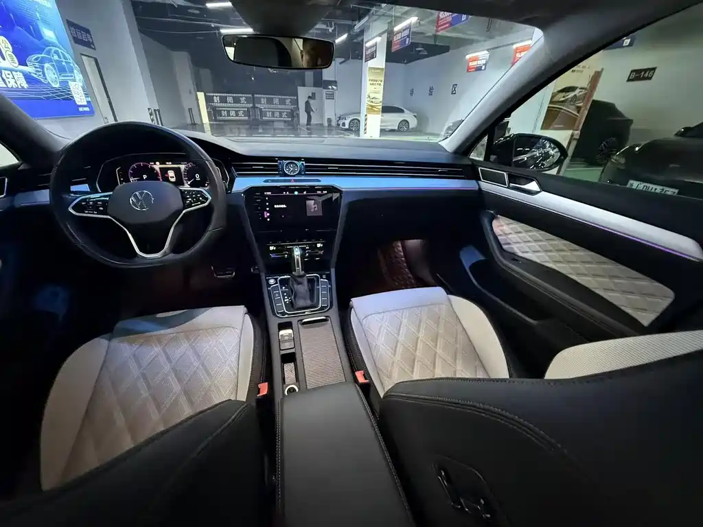 Volkswagen Magotan 2023 — фото 12