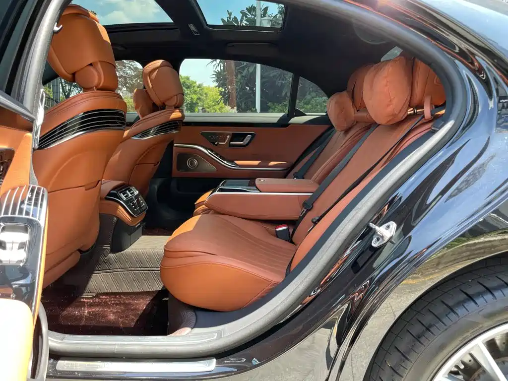 Mercedes-Benz S-Class 2023 — фото 12