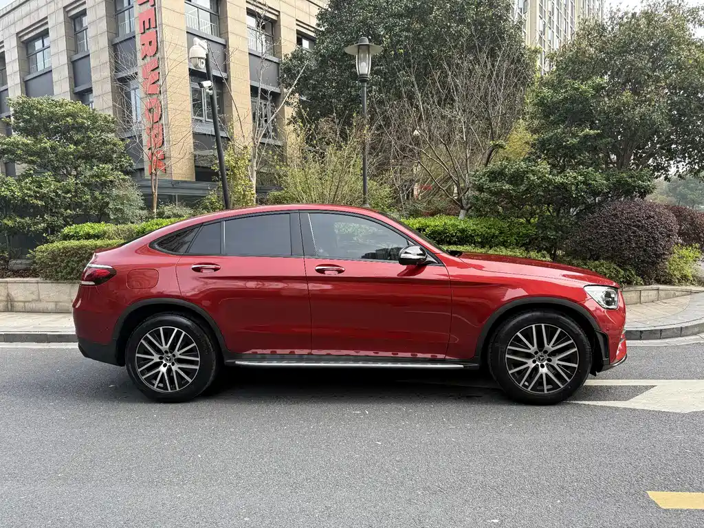 Mercedes-Benz GLC Coupe 2020 — фото 4
