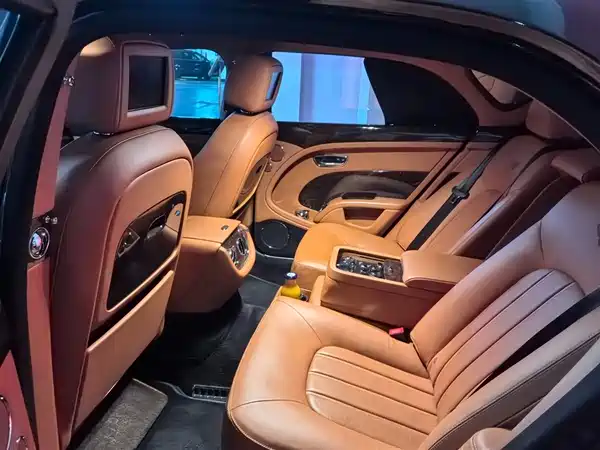 Bentley Mulsanne 2016