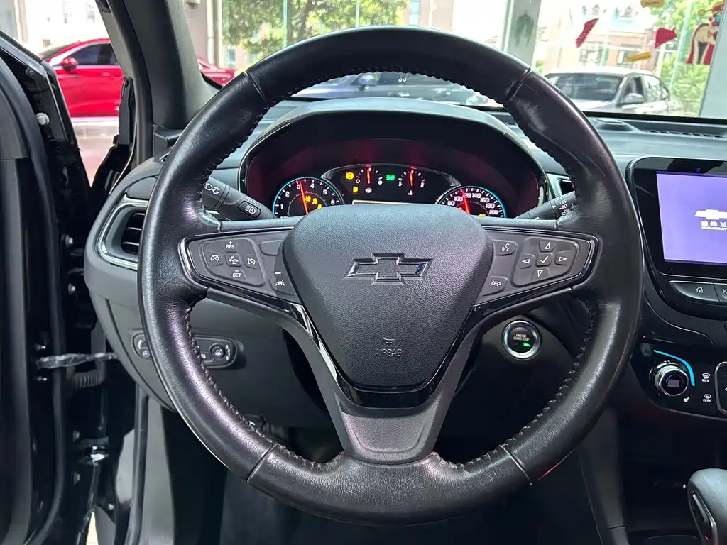 Chevrolet Equinox 2021 — фото 16