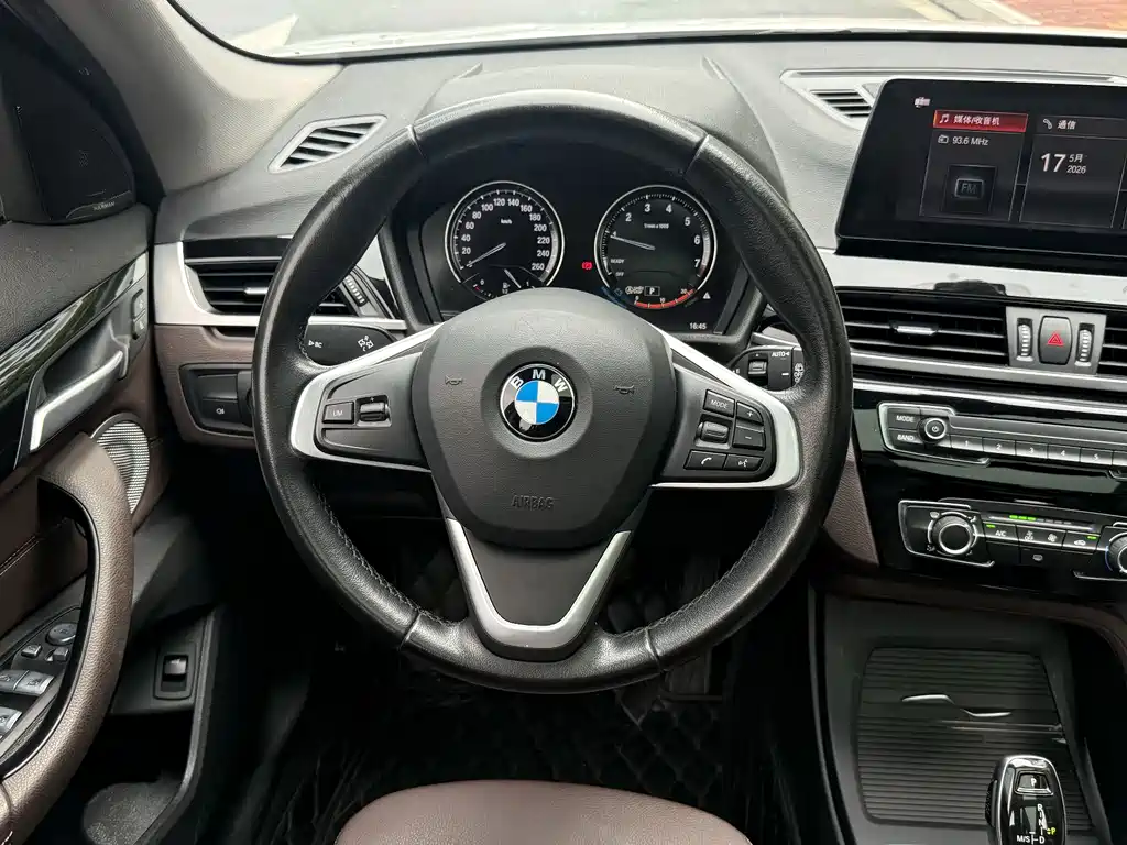 BMW X1 2021 — фото 10