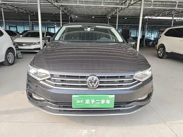 Volkswagen Magotan 2022