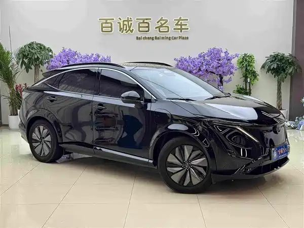 Nissan ARIYA 2023