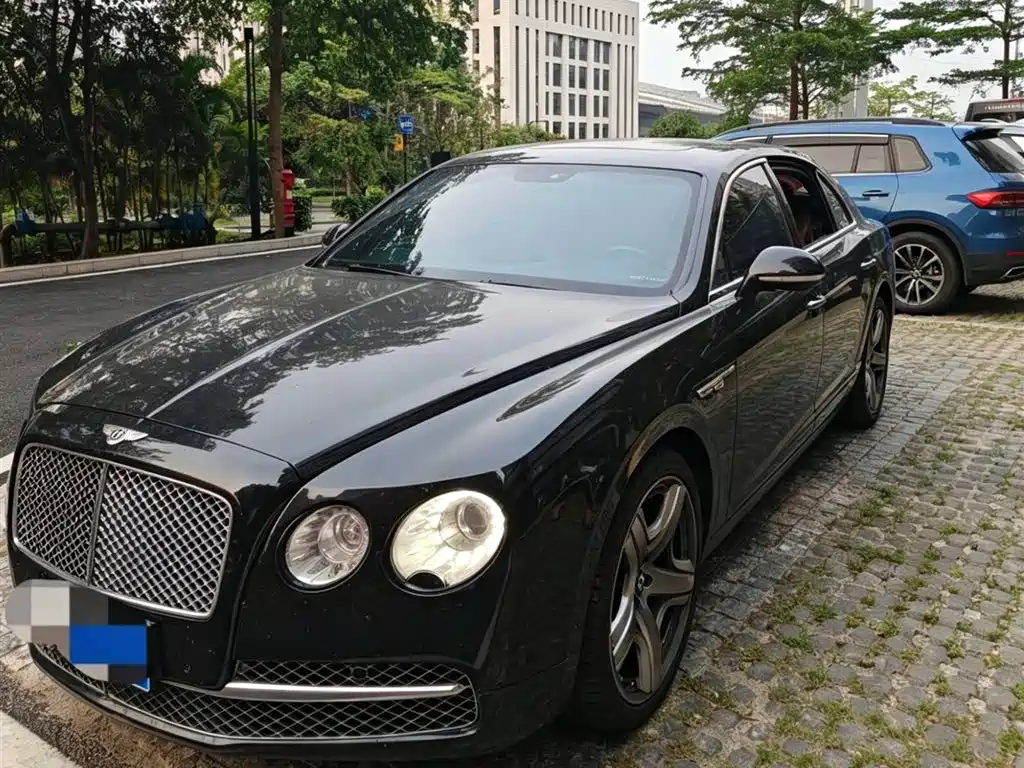 Bentley Flying Spur 2014 — фото 1