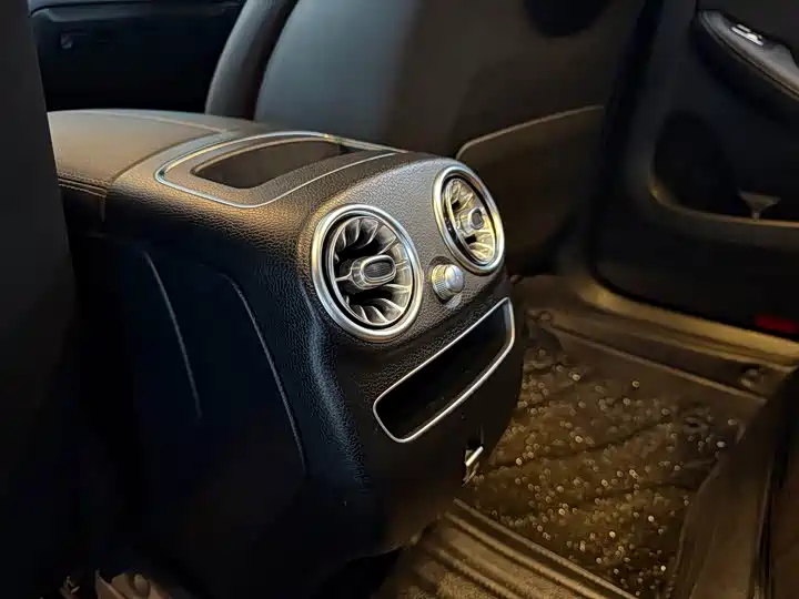 Mercedes-Benz GLC 2020 — фото 10