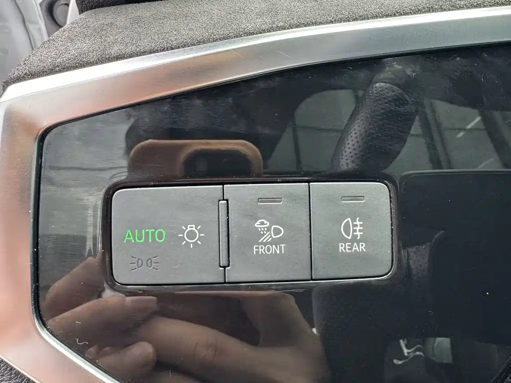 Audi Q3 Sportback 2021 — фото 8