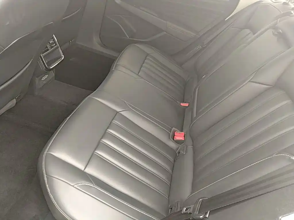 Volkswagen Passat 2019 — фото 17