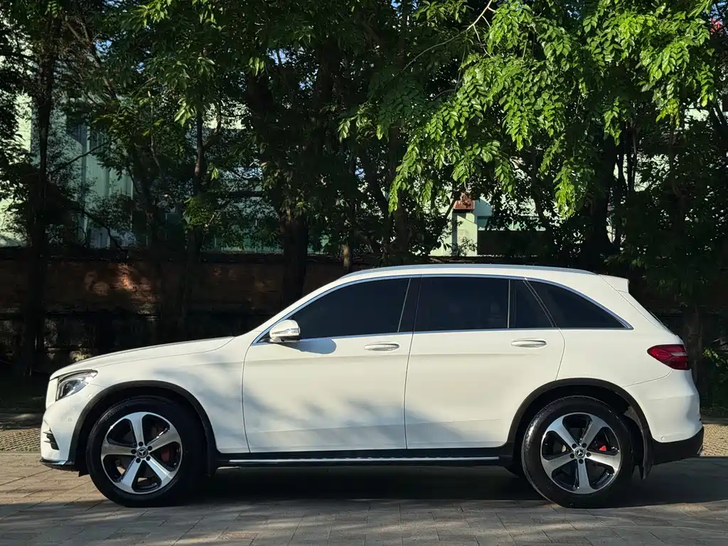 Mercedes-Benz GLC 2018 — фото 5