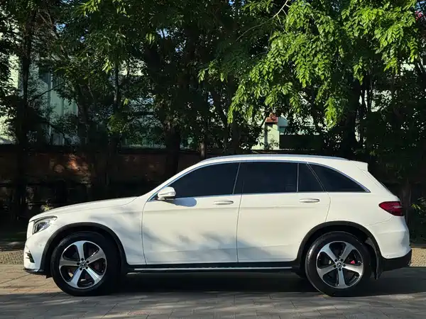 Mercedes-Benz GLC 2018