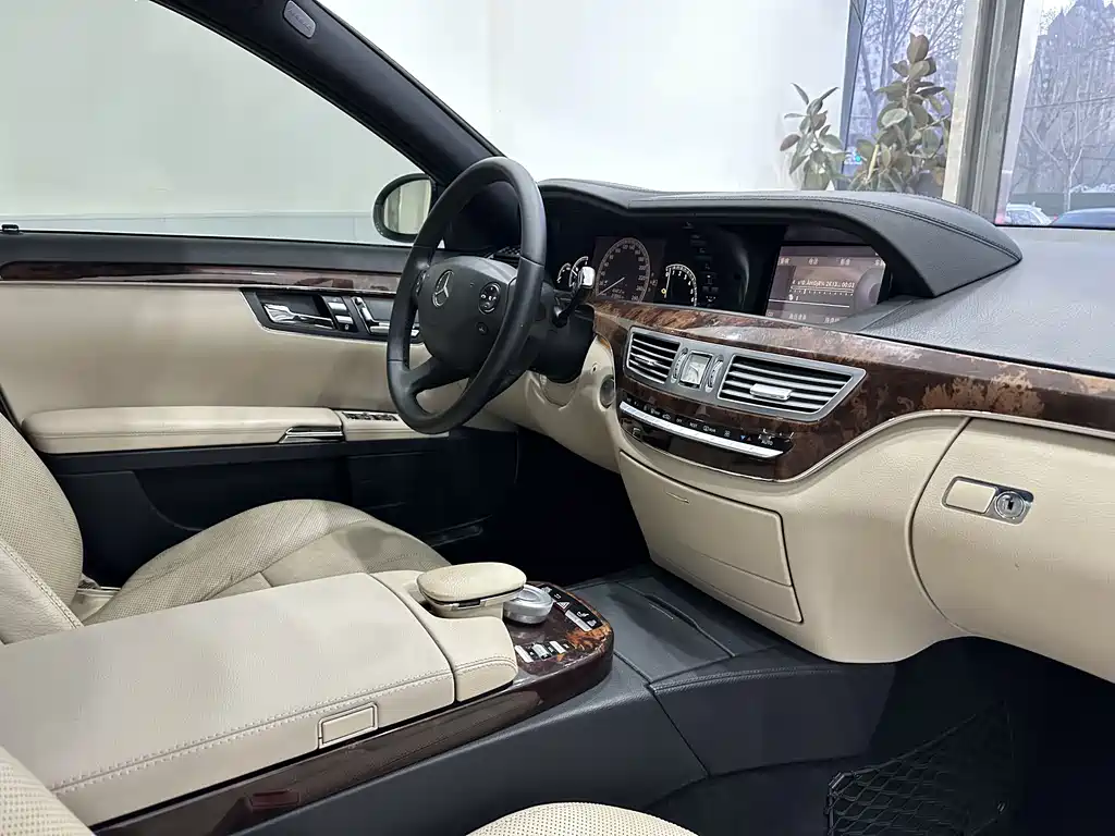 Mercedes-Benz S-Class 2007 — фото 11