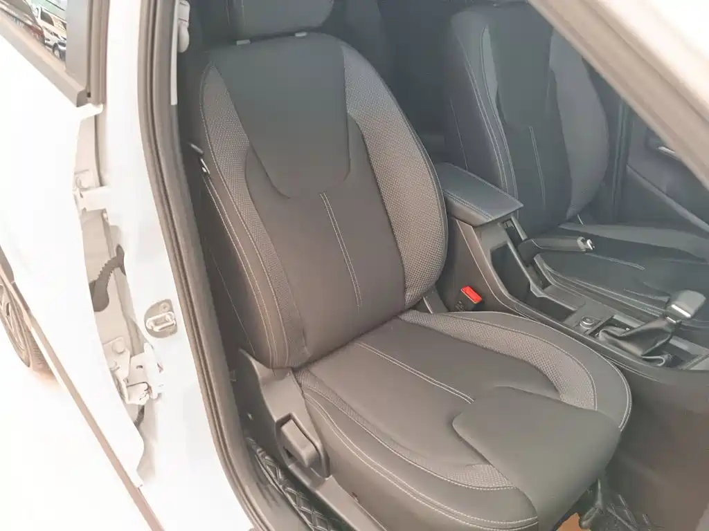 Chery Tiggo 3x 2024 — фото 25