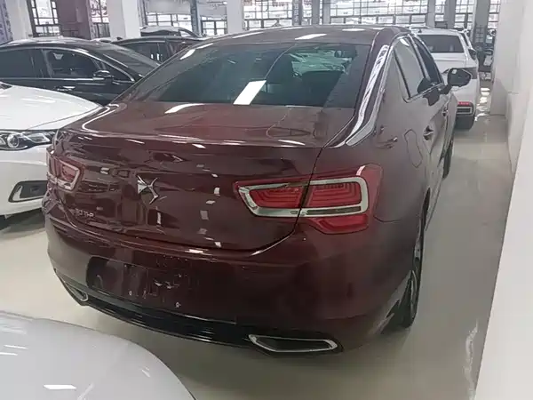 DS 5LS 2018