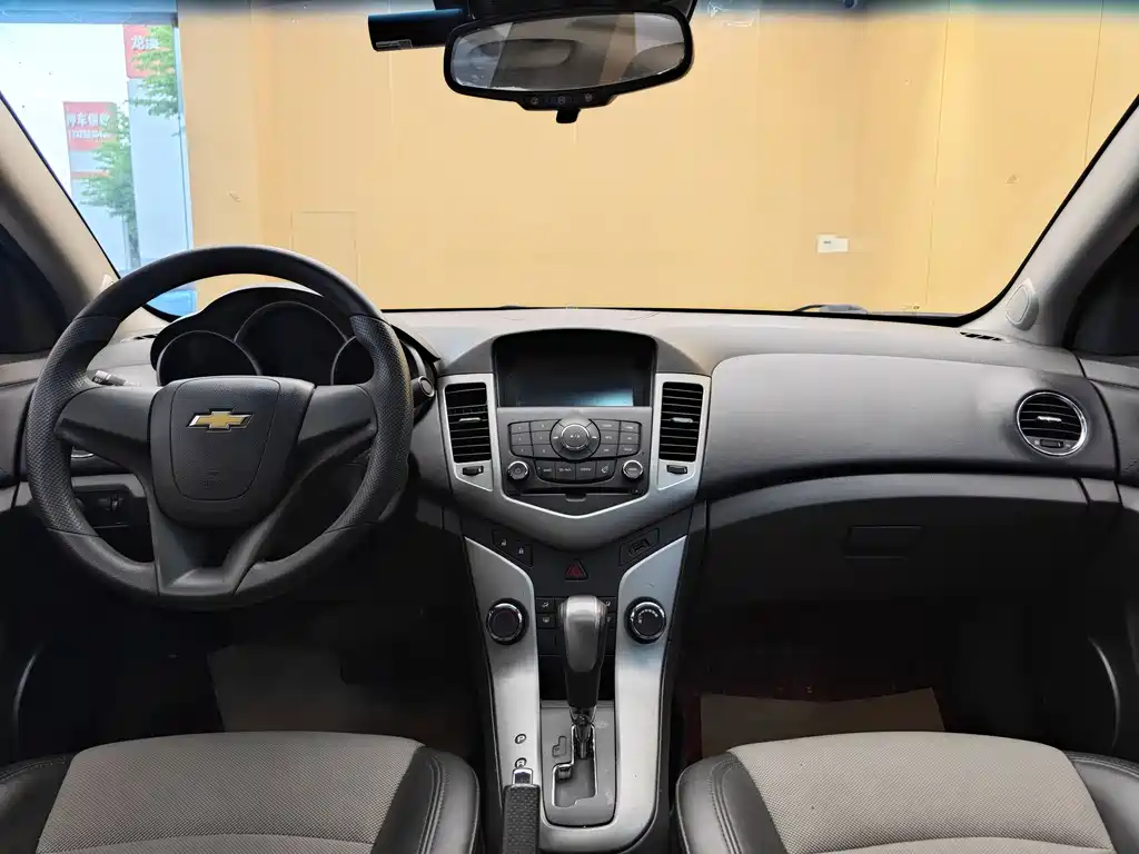 Chevrolet Cruze 2014 — фото 19