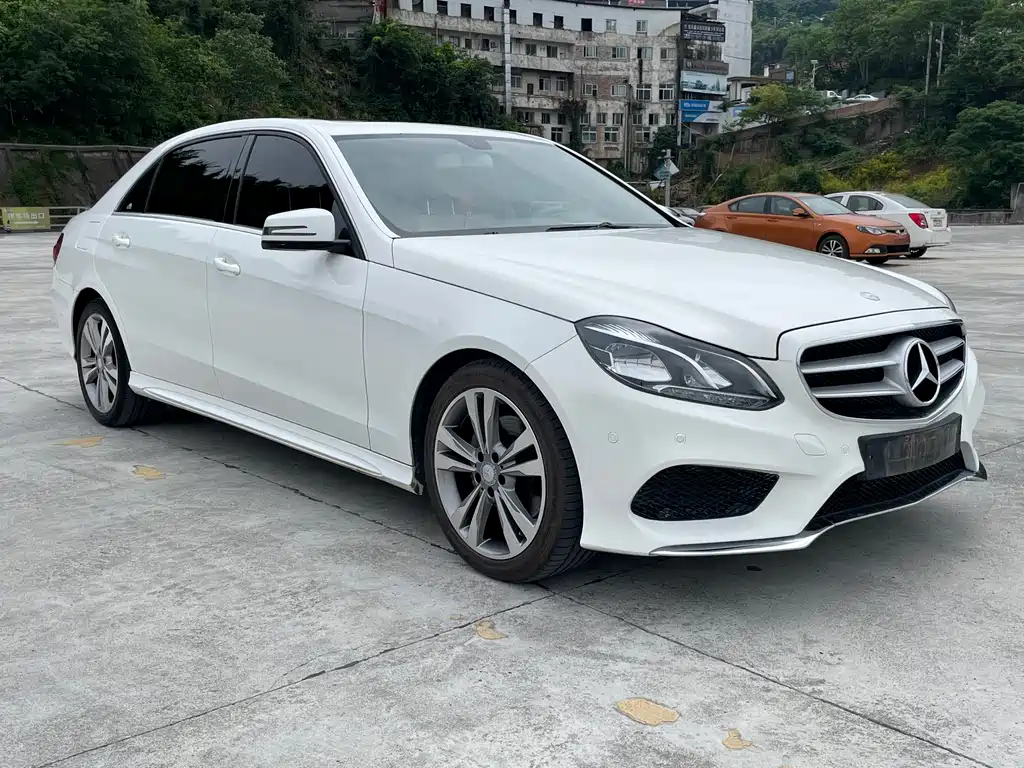 Mercedes-Benz E-Class 2014 — фото 3