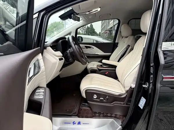 Hongqi HQ9 2023
