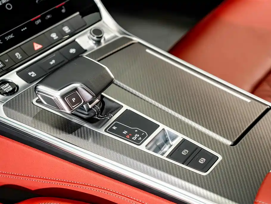 Audi A7L 2024 — фото 13