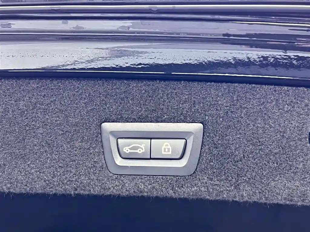 BMW 7 Series 2020 — фото 10