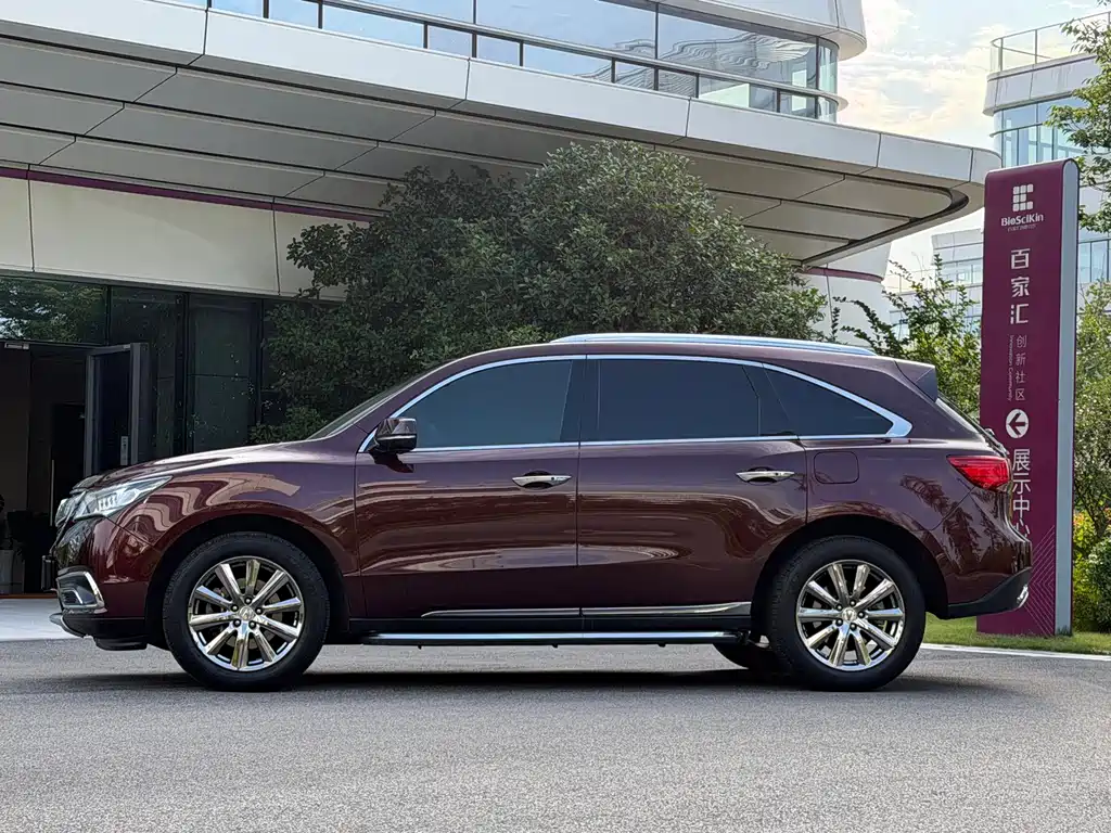 Acura MDX 2015