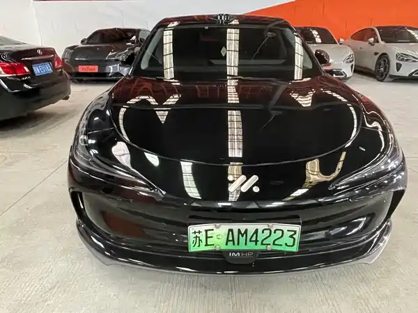 IM Motors L6 2024