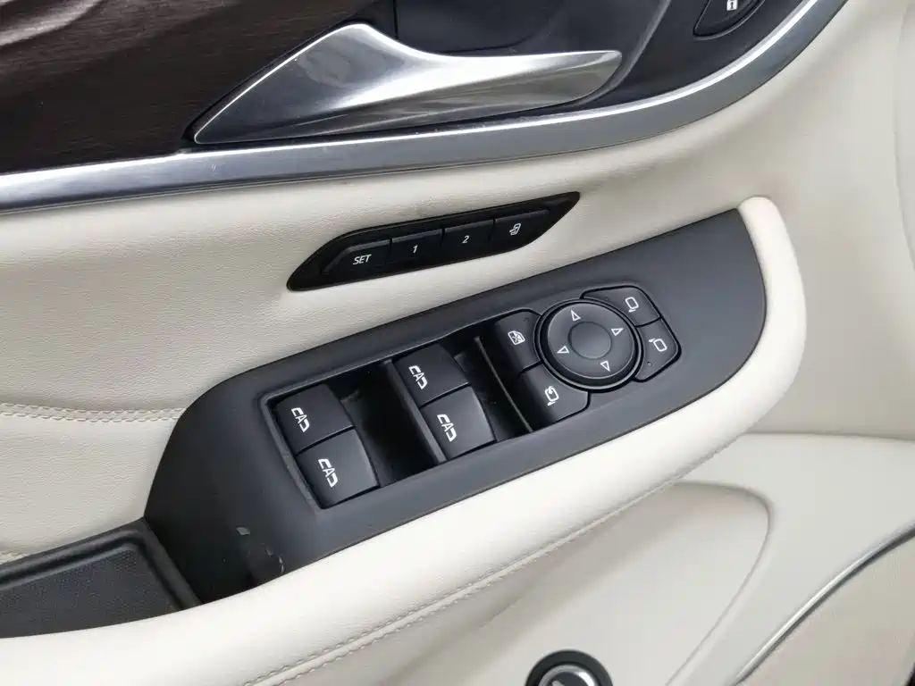 Buick Enclave 2020 — фото 9