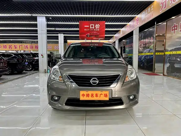 Nissan Sunny 2011