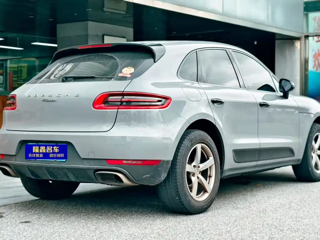 Porsche Macan 2018 — фото 7