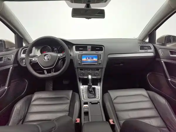 Volkswagen Golf 2016