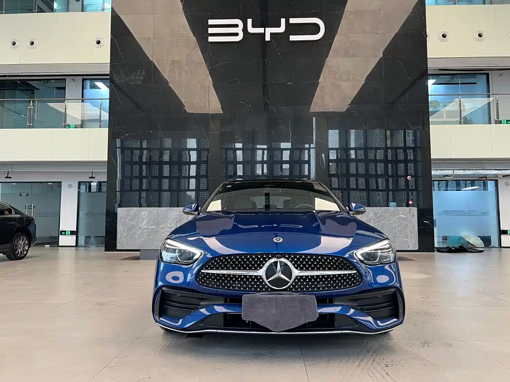 Mercedes-Benz C-Class 2022 — фото 2