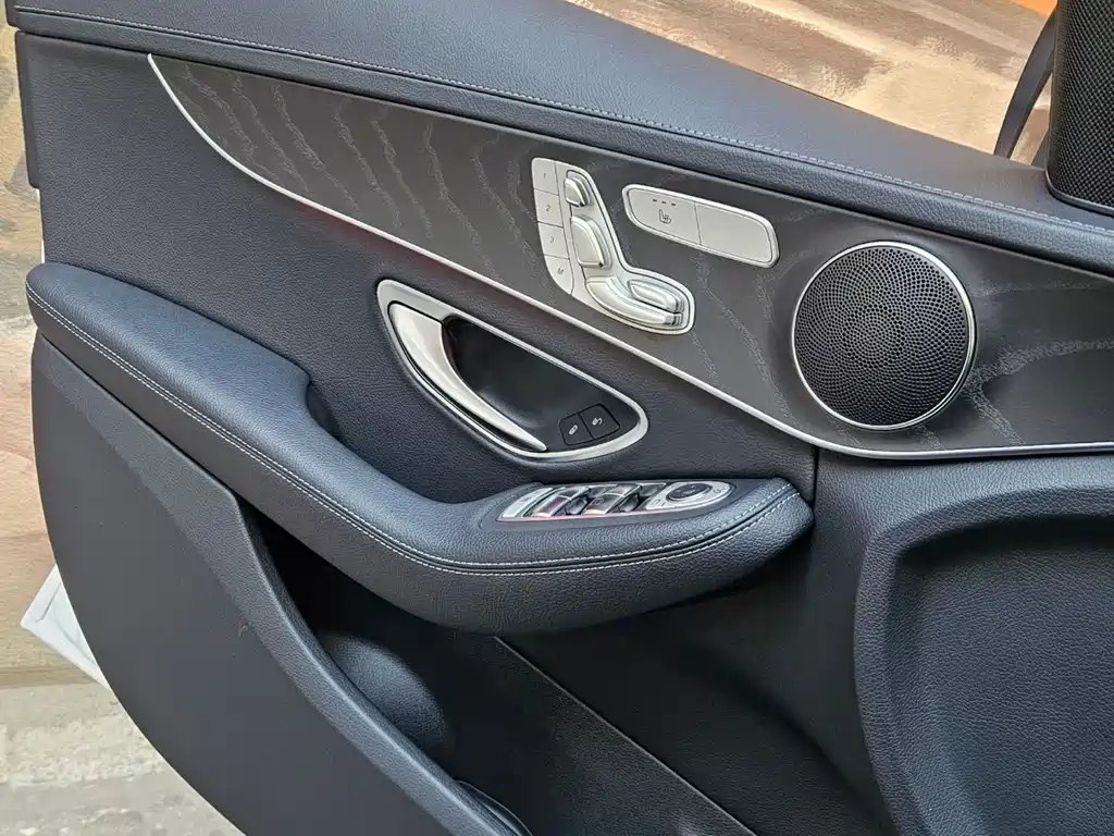 Mercedes-Benz C-Class 2021 — фото 6