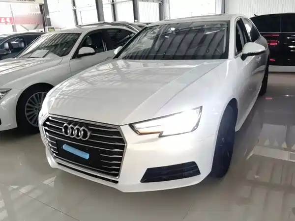 Audi A4L 2017
