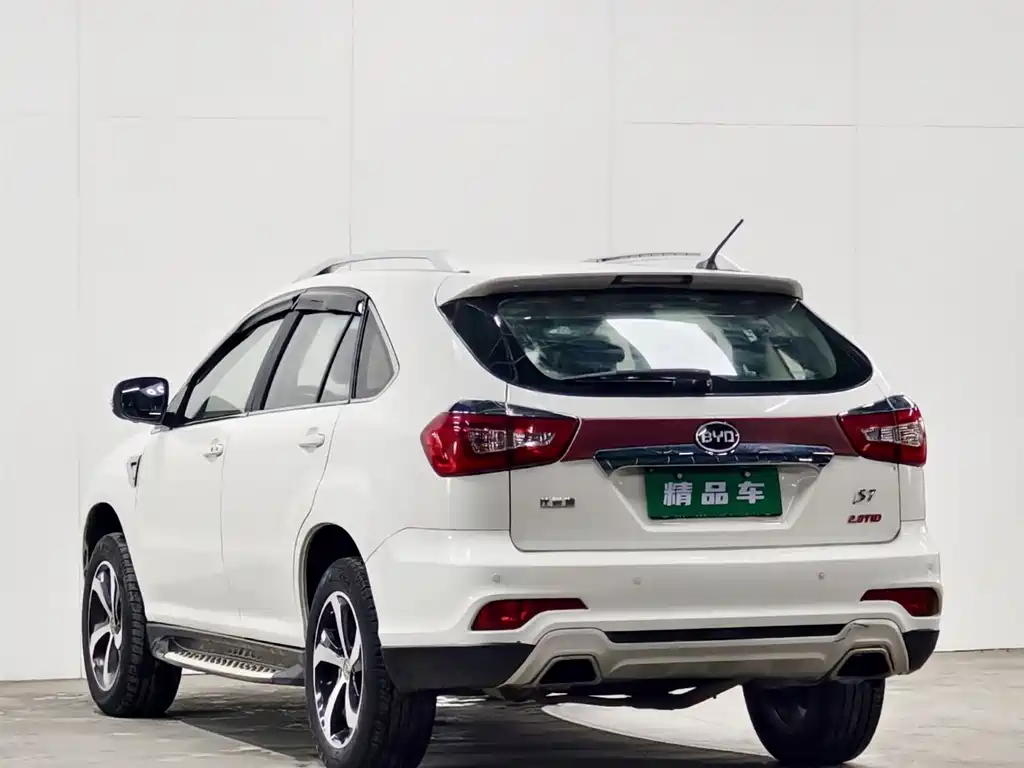 BYD S7 2015 — фото 5