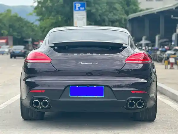 Porsche Panamera 2015